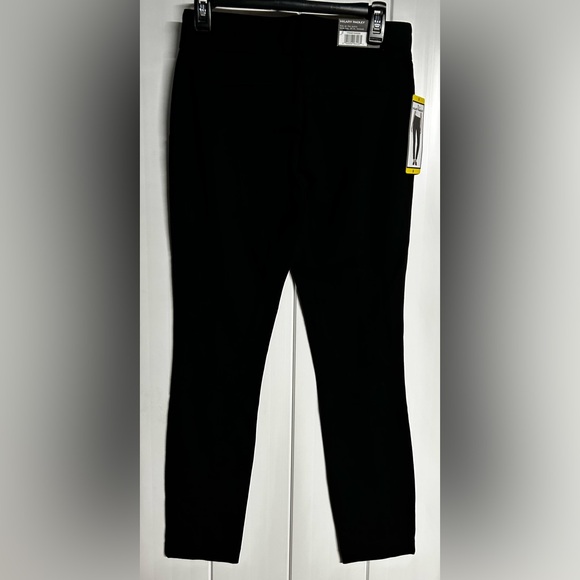Hilary Radley Pants - Hilary Radley Women’s Black Pull-On Pants